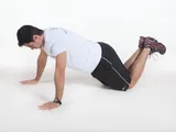 Imagem 1 de 2: Flexão de braços aberta c/ joelhos no solo