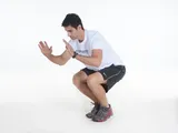 Imagem 4 de 5: Flexão de braços + salto vertical c/ movimento dos braços COMBINAÇÃO